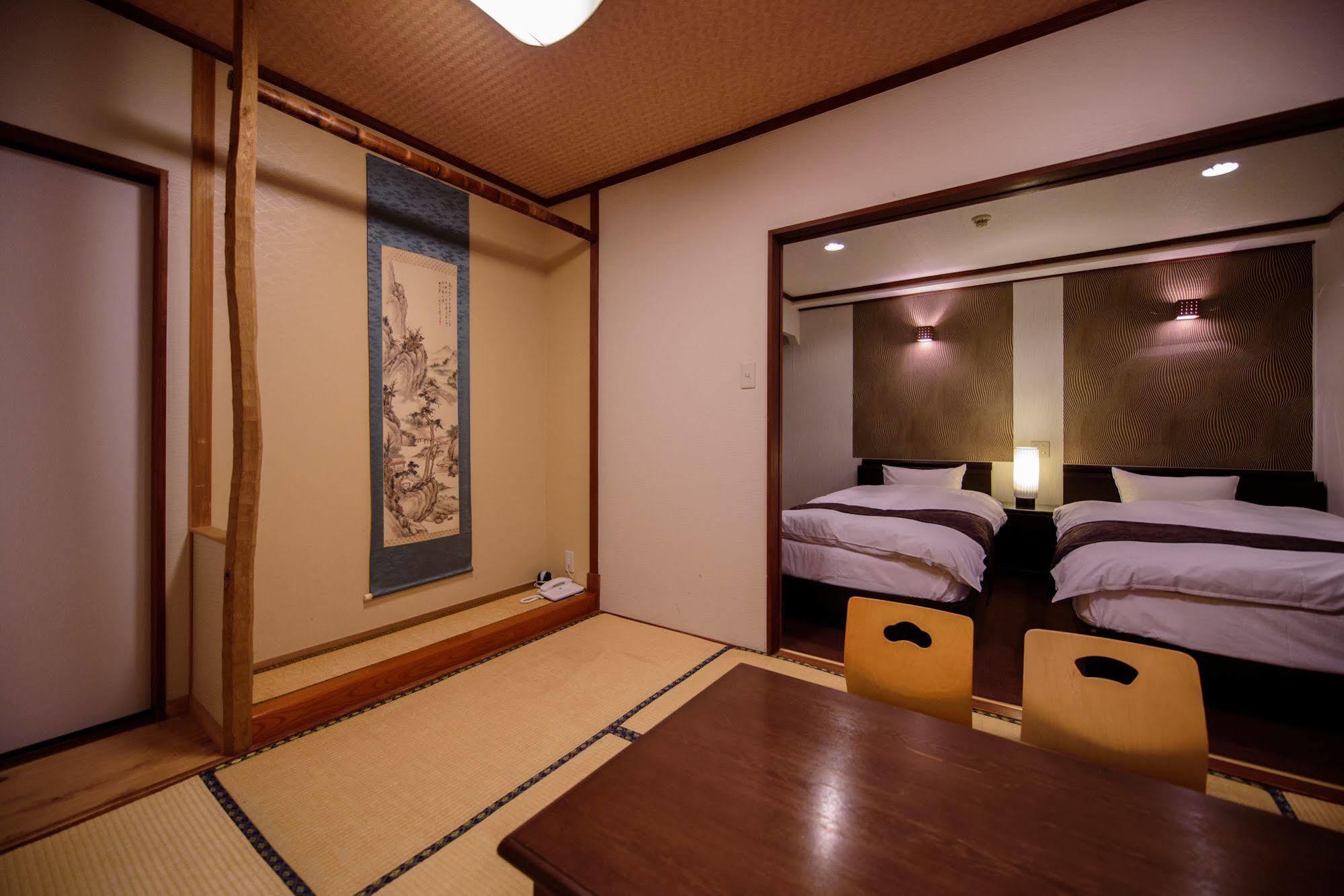 료칸 여명 旅館 黎明 Ryokan Reimei Jufu Exteriér fotografie